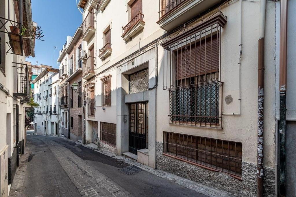 Ibericabeds Capuchinos Apartamento *